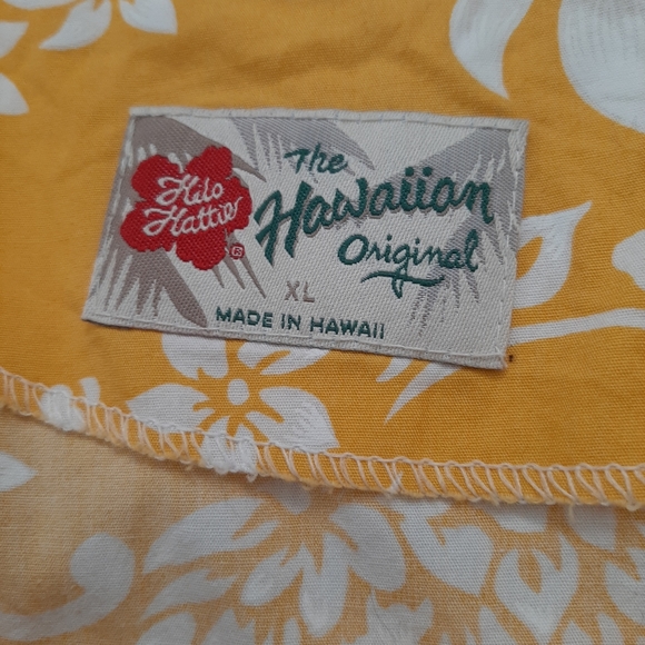 🍍Vintage yellow pineapple print made in Hawaii dress XL🍍🍍 - Picture 2 of 7